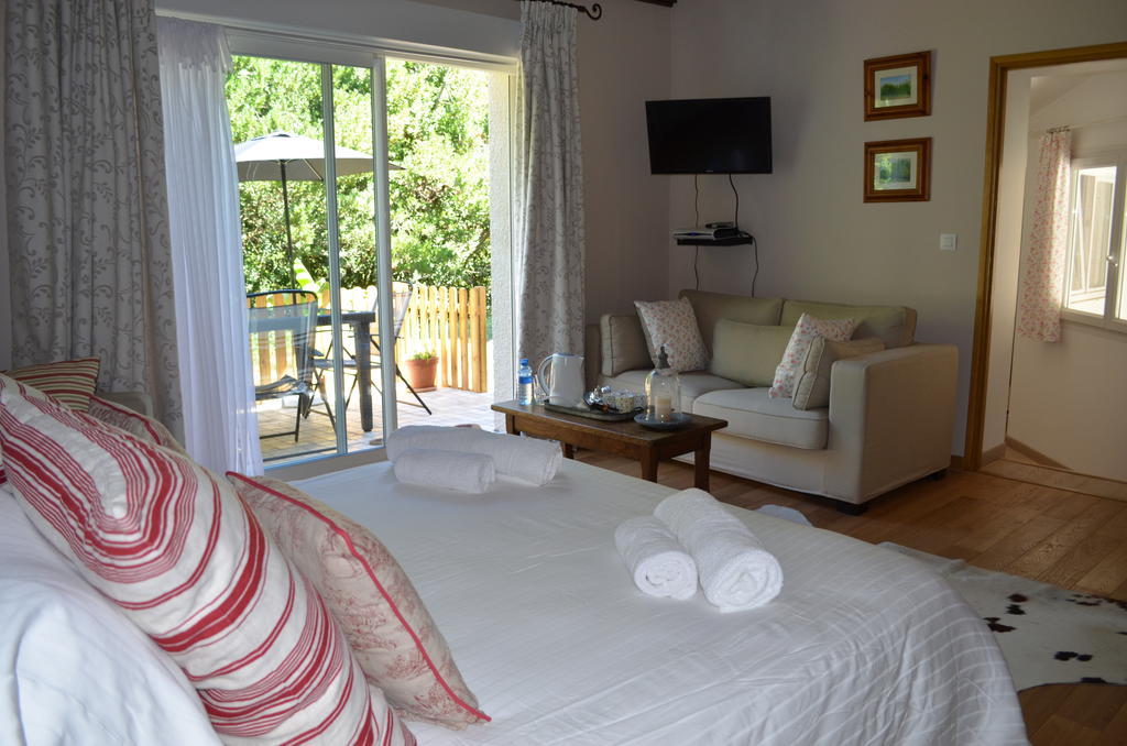The Coach House Bed & Breakfast Conques-sur-Orbiel Bilik gambar